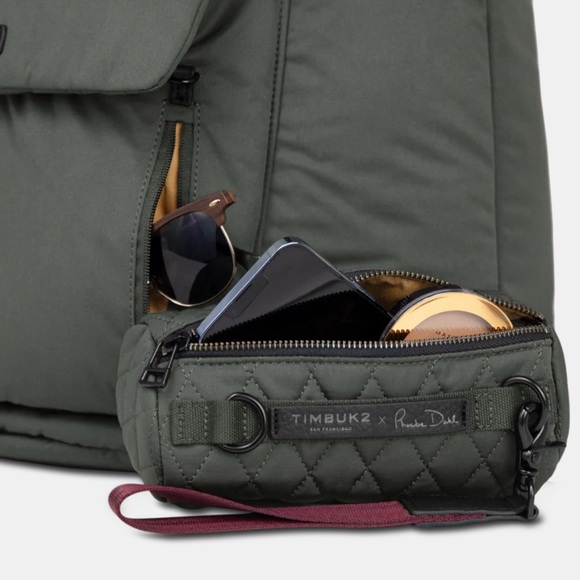 Timbuk 2 Jet Set Travel Duffel Backpack - Picture 4 of 13